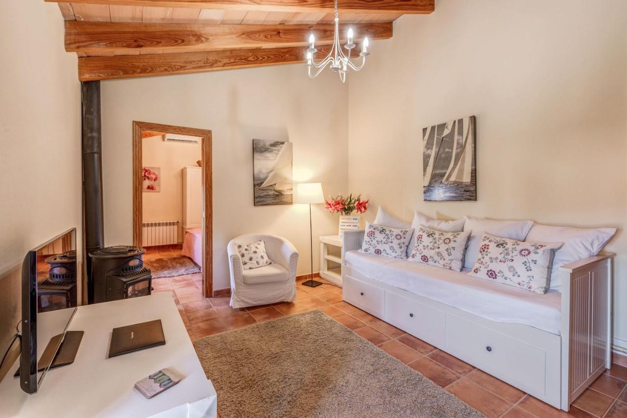 カルヴィア Casa Martinヴィラ エクステリア 写真